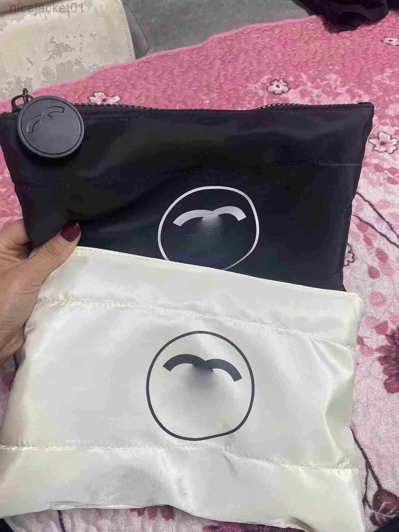 Designer Channel Bags Zipper Downbag Makeup Bag Designer Bags Canvas Purses Handbags for Women Cosmeticbag Jewelrybags Travel Jewelry Organizer