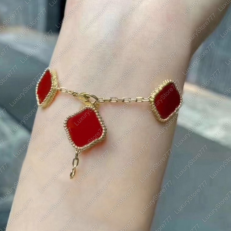 

Designer Bracelet Clover Bracelet Classic 4/Four Leaf Clover Charm Bracelets Bangle Chain 18K Gold 19 Colors Agate Shell Mother-of-Pearl for Women&Girl Wedding