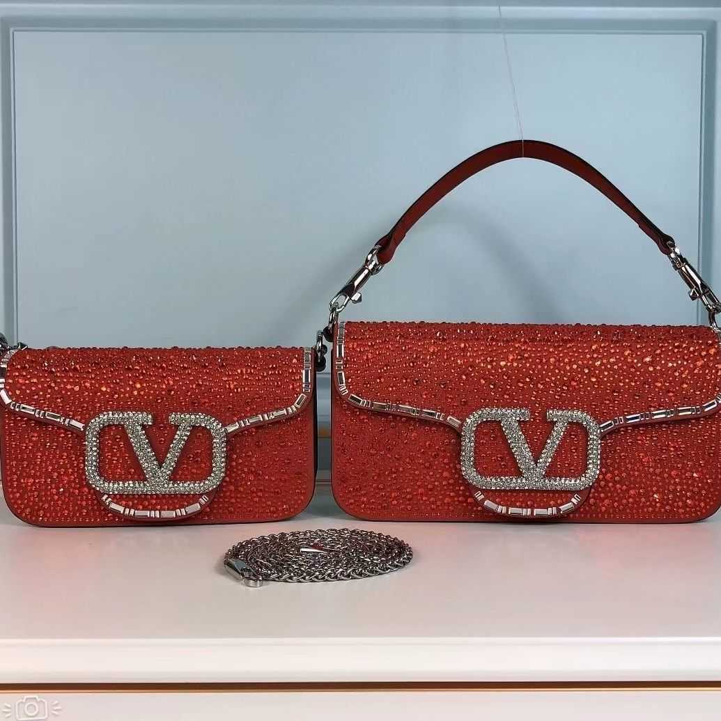 

Crystal Designer Handbag Women Bags Mini Luxurys Valentiones Decorative Package Inlaid Rhinestone Chain Handheld Shoulder Crossbody CGFN, Blue small size 20cm in length