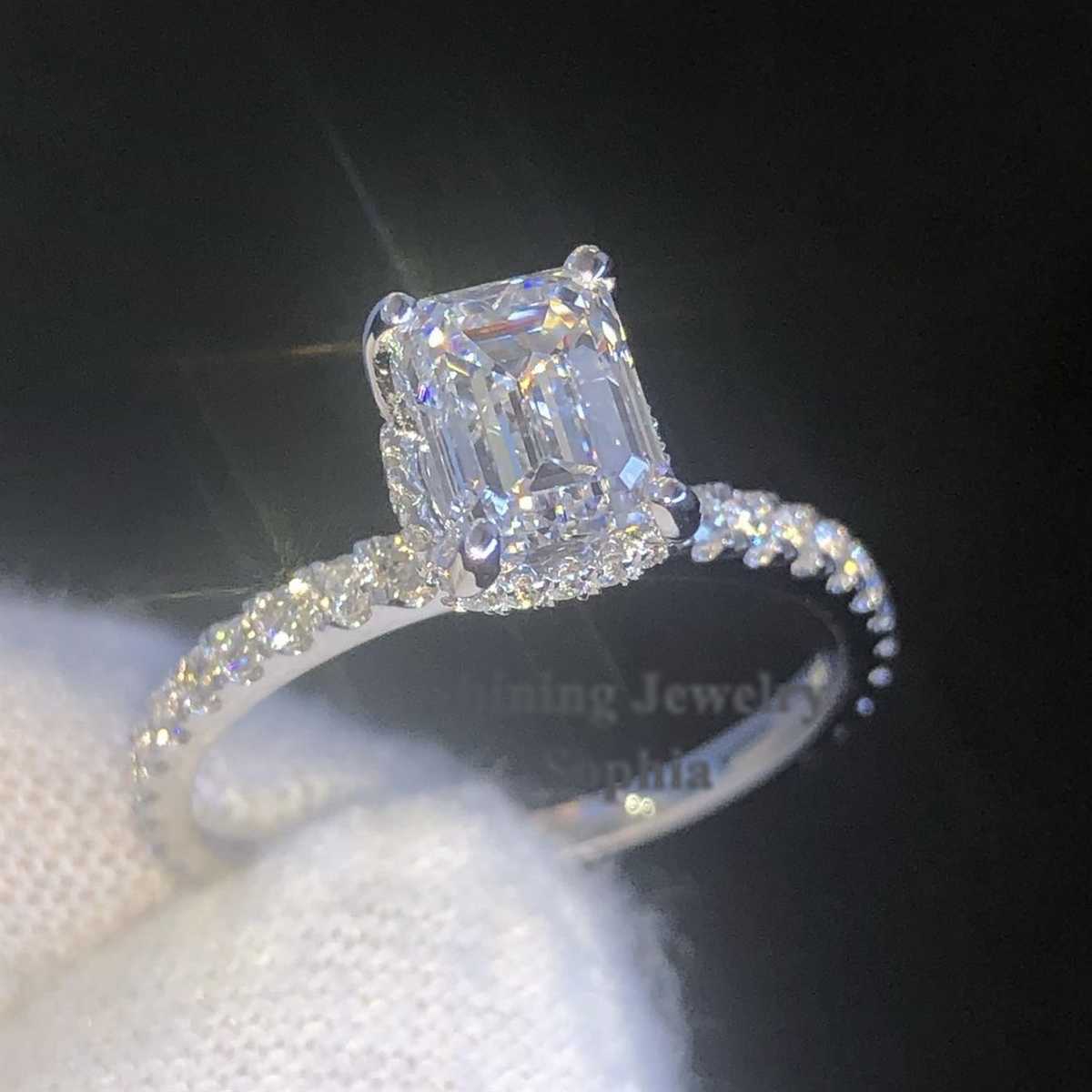 

New Arrival S925 Sterling Silver Rings 10k Solid Gold Fashion Style Custom Hand Set Vvs Moissanite Engagement Ring