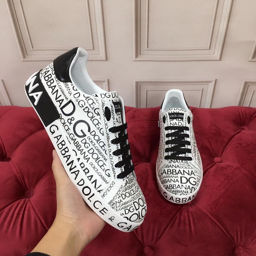 

Dolce & Gabbana DG Cloud White Supply Running shoes West shoe Men Women Black Comfortable casual outdoor shoe Sneaker A0030257