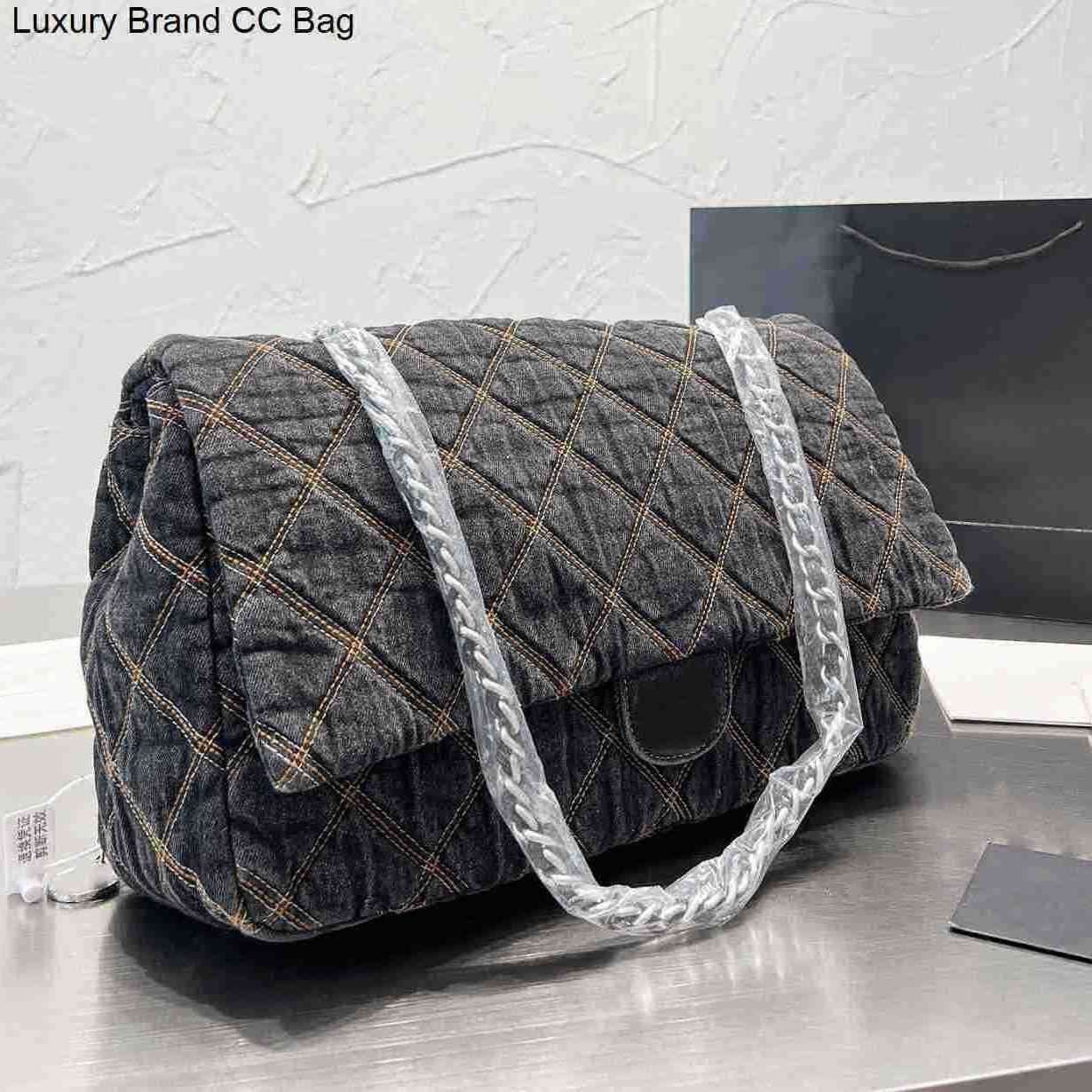 

Embroidered CC Shoulder Bags 5A Womens Quilted Flap Bag Denim Designer Shopping Bag Diamond Silver Hardware Chain Shoulder Crossbody Luxury Ladies Large Capacit, Blue