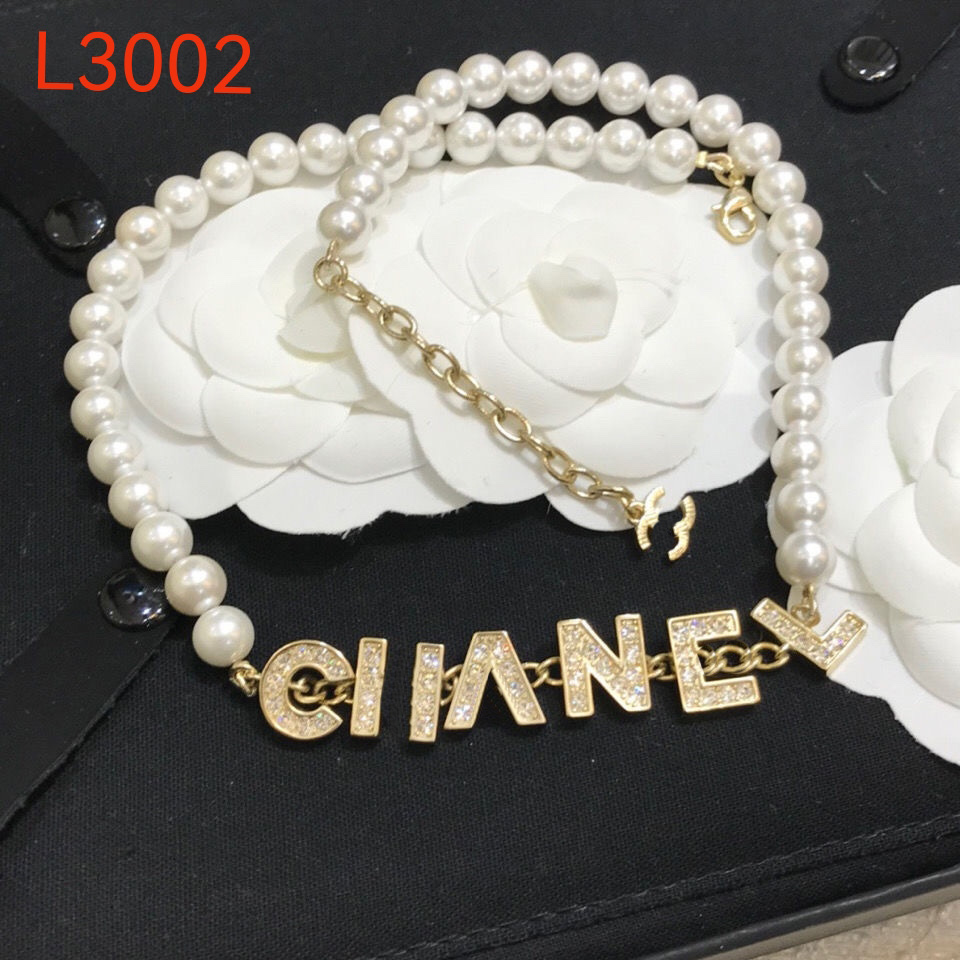 

Luxury Pearl Pendant Necklace Designer Jewelry 18K Gold monogram Choker Women's Love Necklace 2023 Exquisite Birthday Gift necklace Fashion Jewelry Wholesale