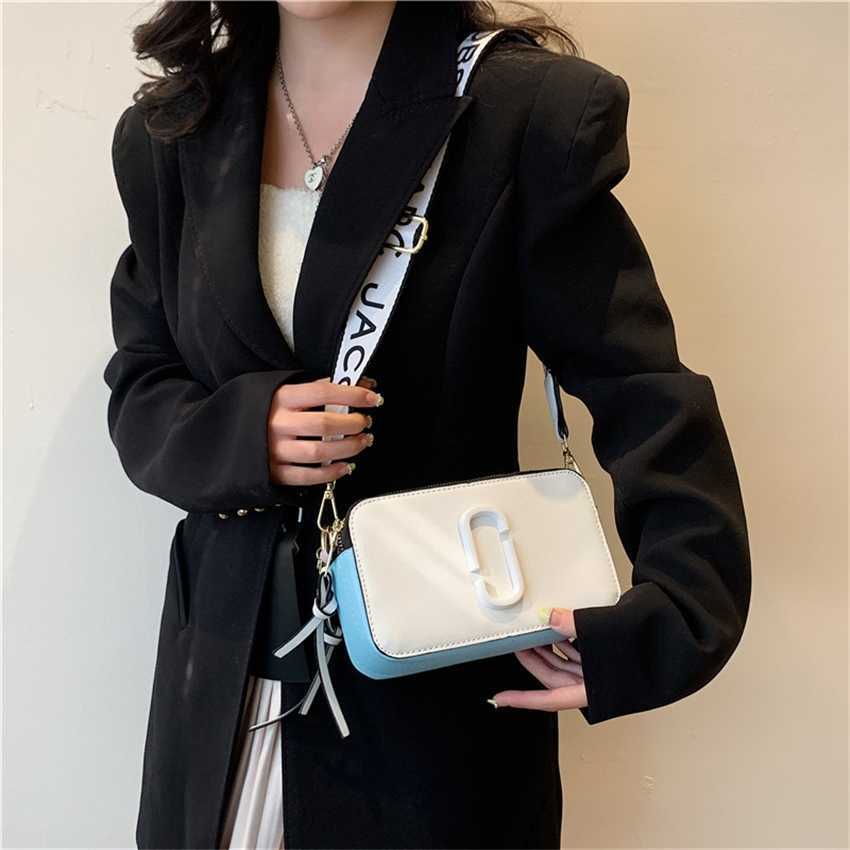 

20% OFF 2023 handbag Spring/Summer New s Popular and able Wide Strap Single Shoulder Crossbody Fashion Versatile Small Square Bag, Rose red