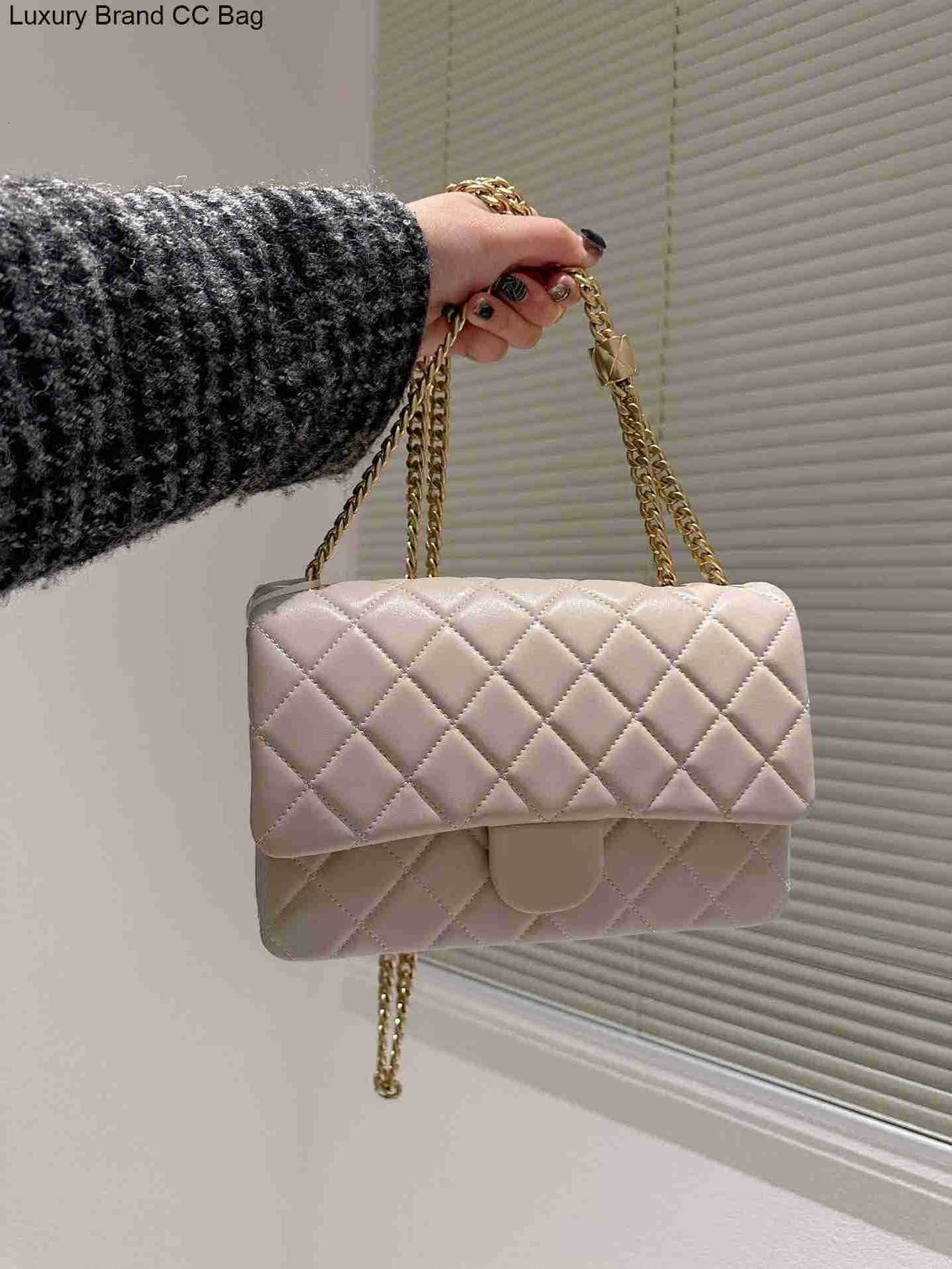 

Bags CC Cross Real Body Luxury Women Lambskin Shoulder Designer Leather Crossbody Handbags Large The Tote Bag C Flap Purse Gold Chain Fashion Messenger Saddle C, This option is extra shipping free pls c