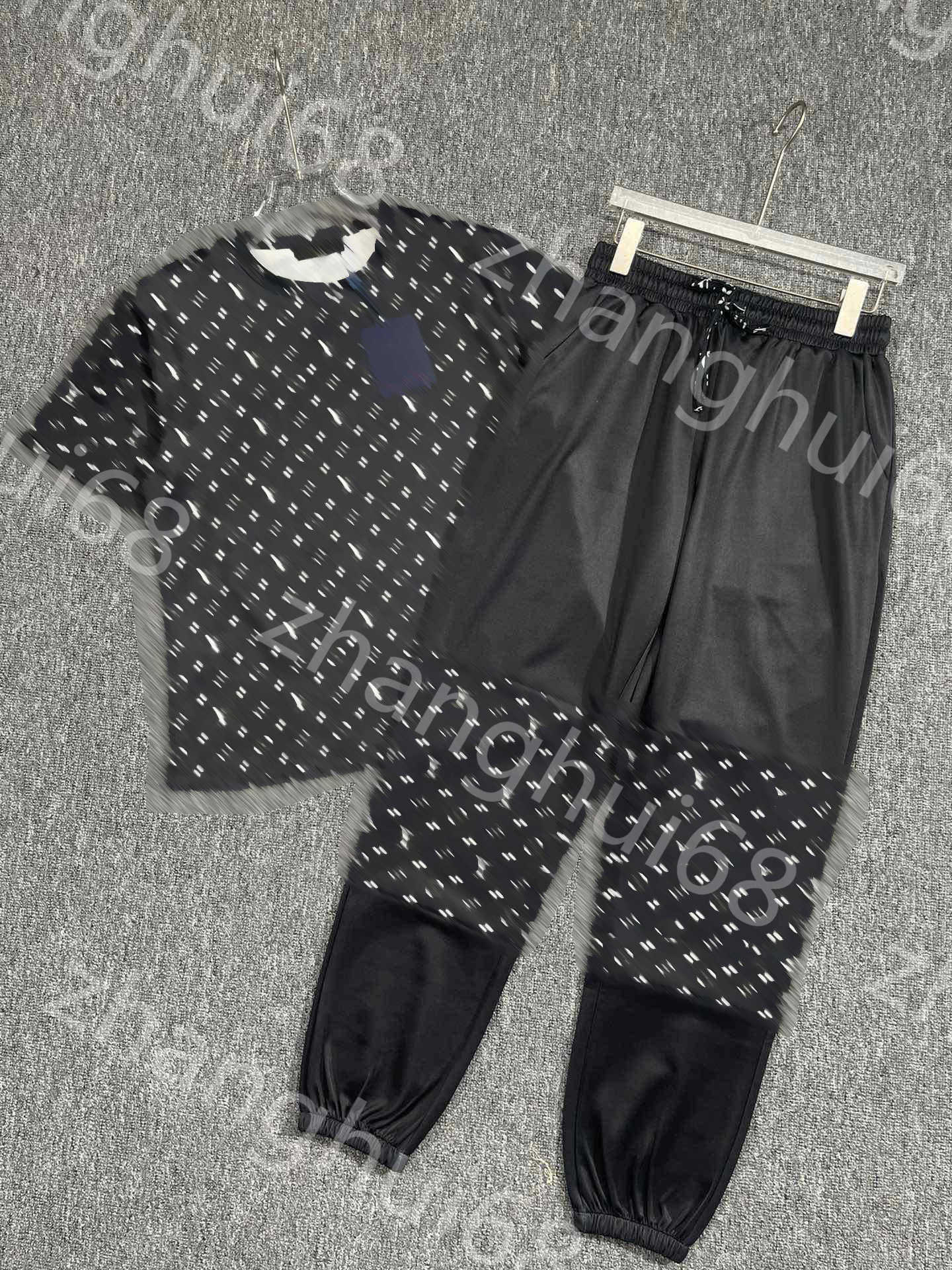 

23ss women set Casual suit womens designer clothing full logo print short sleeve T-shirt monogram spliced elastic waist casual trousers set women clothes, 11