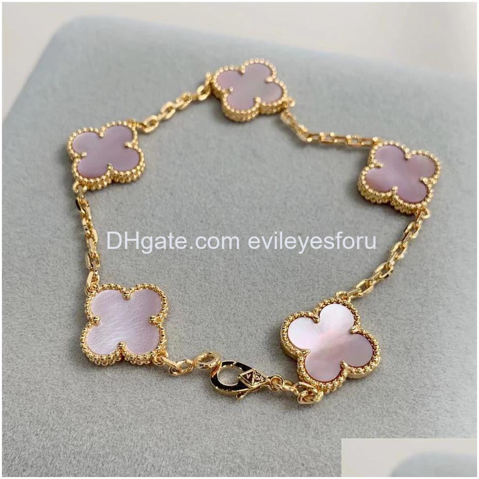 Charm Bracelets 2023 Luxury Clover Designer Bracelet Mother Of Pearl 18K Gol Love Bangle Shining Crystal Diamond Jewelry For Drop Del Dhq8D 4CY8-image-890842857