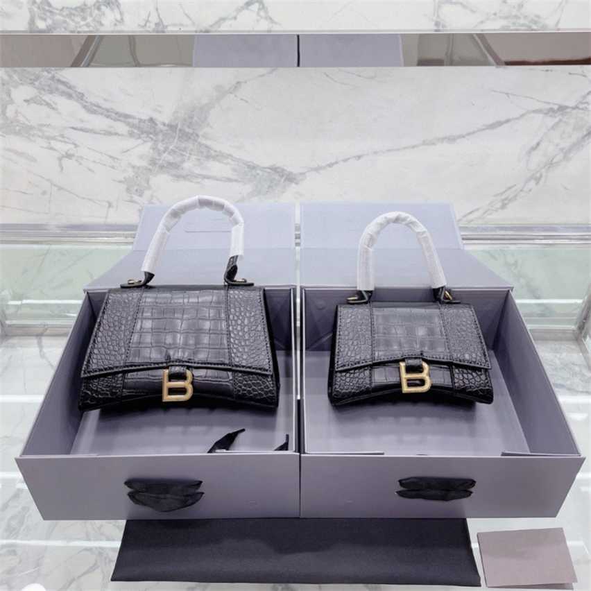 

luxury handbag shop 85% Off New Casual Leather Crocodile Pattern Hourglass Bag Cowhide Shoulder Small Square Handheld Women's, Grey trumpet