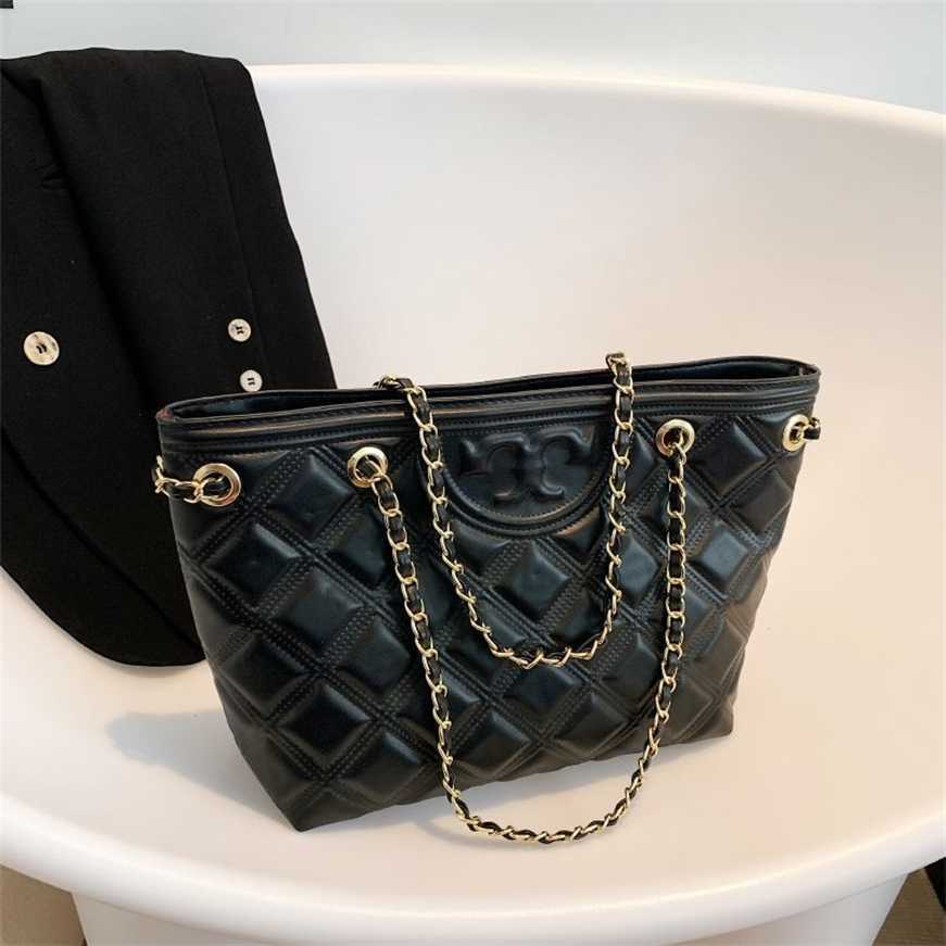 

50% off factory online Simple and versatile large capacity hbag trendy fashionable stylish chain shoulder commuting crossbody, Black