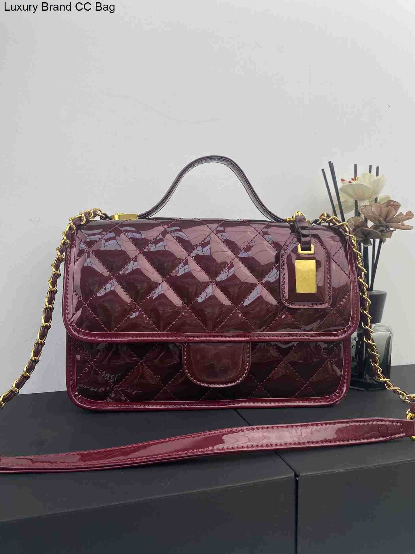 

and CC Women Shoulder lady Bags Purse Bag Handbags designe 2022 New Fashion Casual Small Square Bags Unique Designer Shoulder Messenger Bags, Red