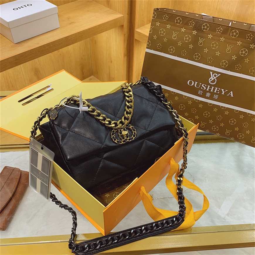 

24% OFF 2023 Fashion handbag Sheya's New Network Red Small Fragrance Air Vent Cover Soft Leather Women's Lingge Chain Large Capacity One Shoulder Crossbody Bag, Black6