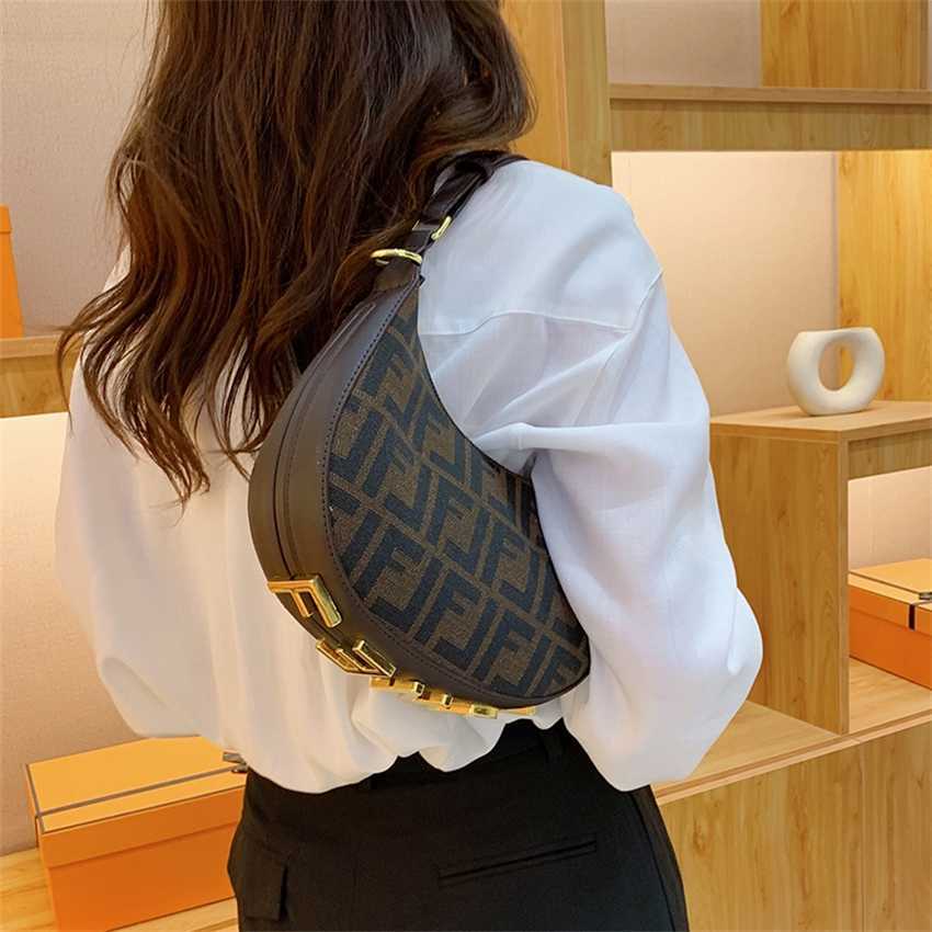 

20% OFF 2023 Fashion hand Net-red women's Fenjia's new monthly foreign th year. The underarm letter single shoulder bag is and fashionable, Light brown