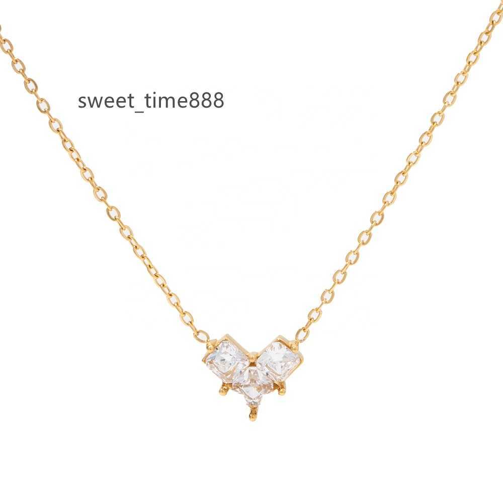 

Ins French Style Clear Cubic Zirconia Dainty Heart 18K PVD Gold Plated Stainless Steel Pendant Necklace