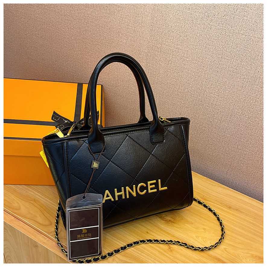 

Purses clearance 70% Off Large Capacity Lingge Handheld Bag for Women 2023 New Fashion Versatile Tote Red One Shoulder Crossbody, Black