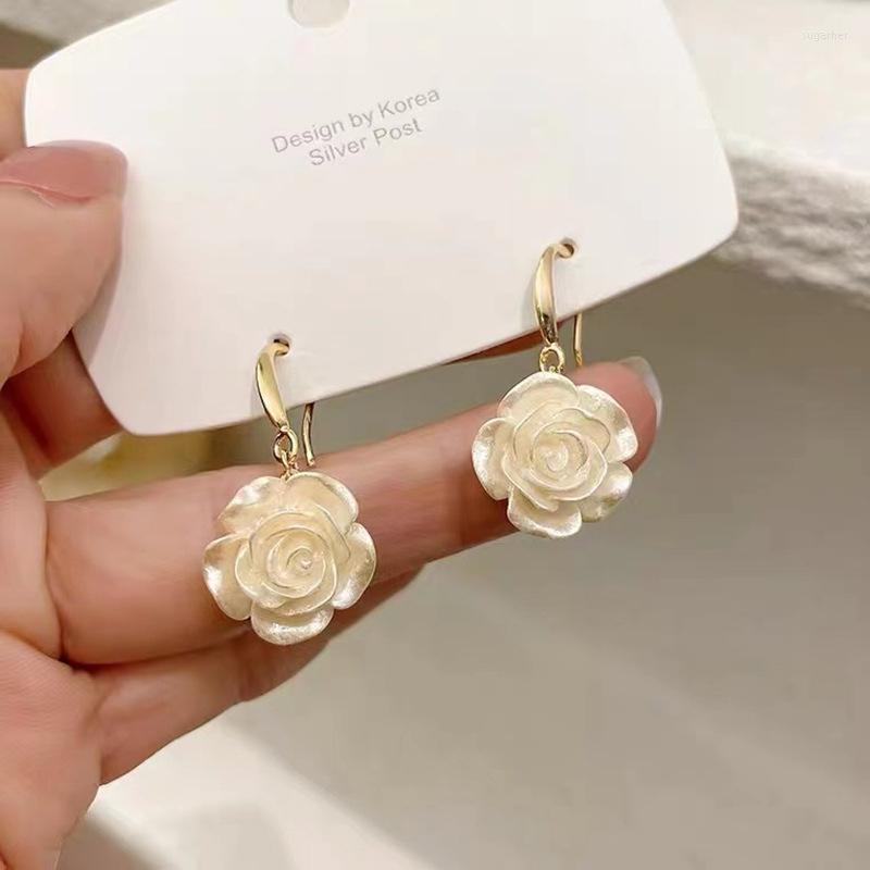 

Dangle Earrings TRBAY White Flower Drop Earring For Women BOHO French Style Fish Hoop Resin Gold Plated Advanced Sense