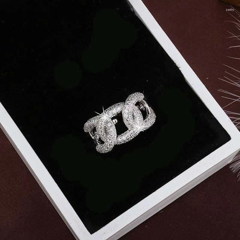 

Cluster Rings 2023 Exaggeration Chain Circle Buckle Gold Colour For Woman Fashion Zircon Jewelry Wedding Party Girl's Unusual Ring