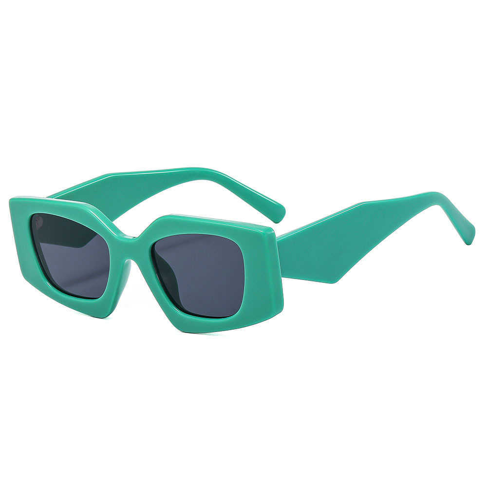 

New Fashion for Women Pra Personalized Hip Hop UV Resistant Sunglasses 8703 Glasses