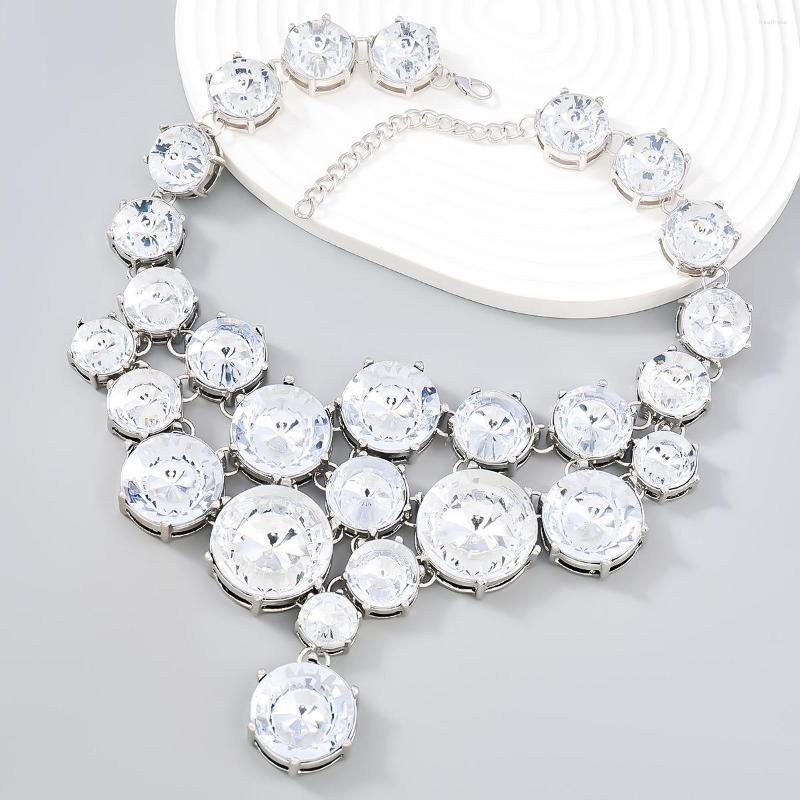 

Choker JL17177 Women Fashion Glass Necklace And Bracelet Party Gift