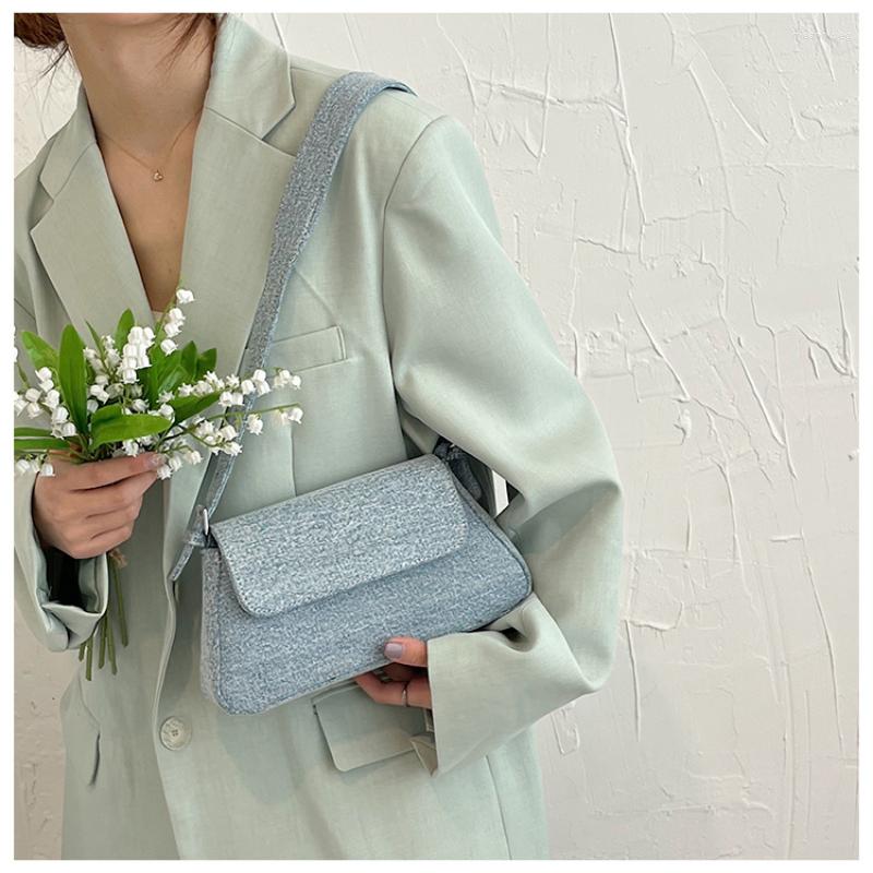 

Evening Bags Solid Color Denim Simple Casual Handbag Summer Fashion Trend Flip Shoulder Underarm Bag Retro Portable Commute Storage Satchel, Black