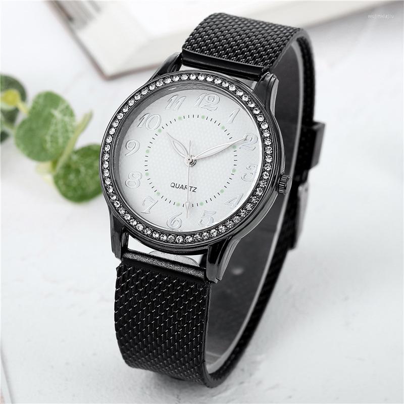 

Wristwatches Black Diamond Set Glow-in-the-dark Watch Ladies Round Mesh With Quartz Digital Scale Alloy Pocket, Gold