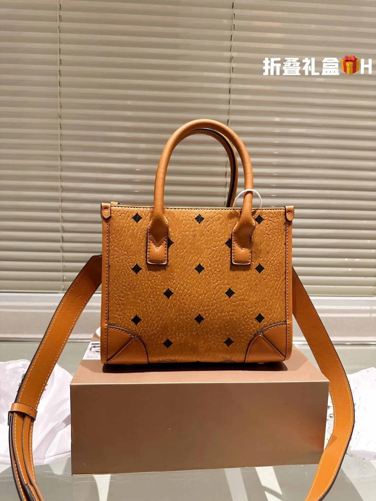 

MT Luxury Designers the tote MC womens famous Bags leather men Wallets double sided shopping bag pochette gift Cross Body totes with clutch bag Shoulder hangbag purse, Black