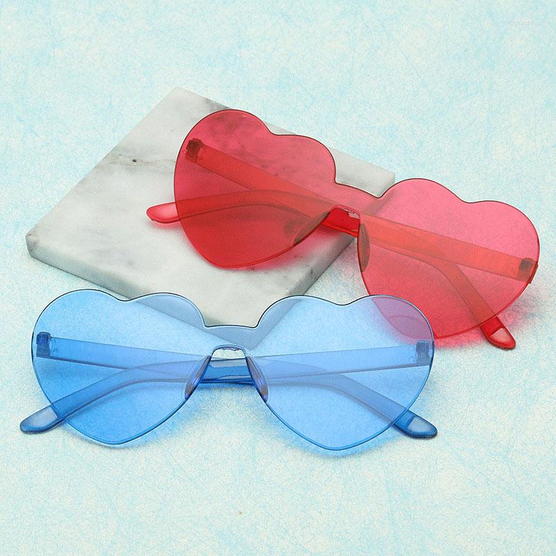 

Sunglasses Fashion Framless Love Transparent Woman Candy Color One Piece Sun Glasses Female Ocean Lens Mirror