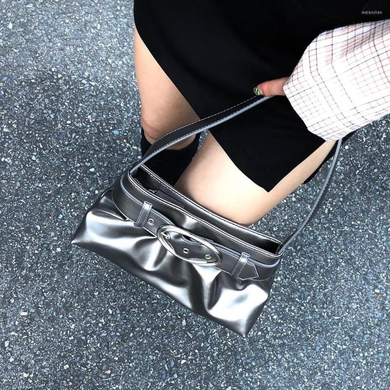 

Evening Bags Metallic Armpit For Women 2023 Fashion Designer Silver Shoulder Bag Pleated Purses And Handbags Brands Square Tote Clutch, Black