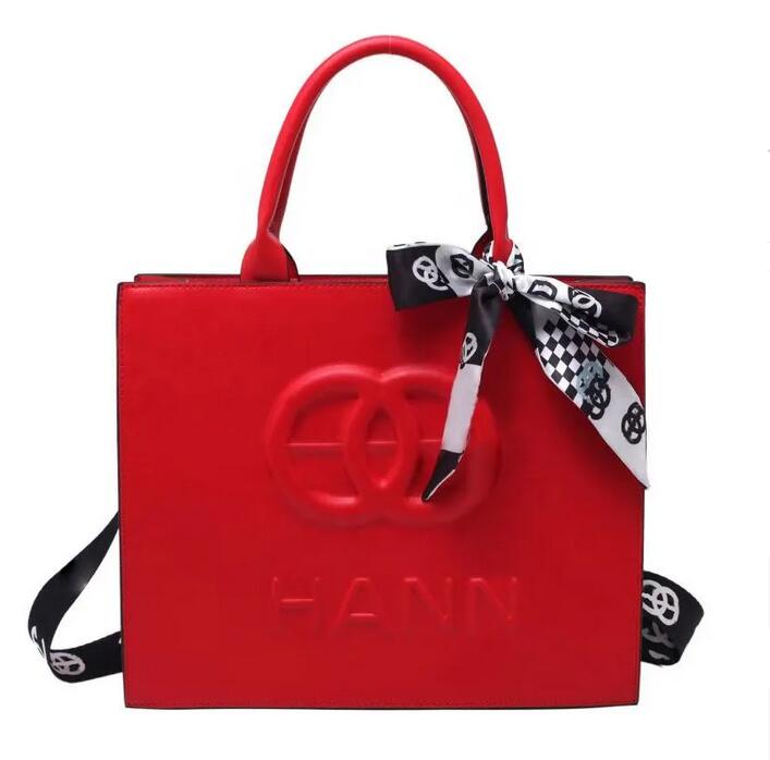 

Classic Women Large Shopping Bags Shoulder Bag Solid Color Beach Leather Handbag Crossbody Purse Messenger Handbags Big 33cm