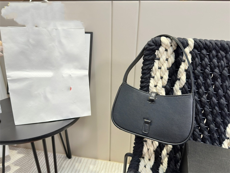 

2023 New Underarm Bag Shoulder Bag High Quality Crossbody Bag Fashion Women's Handbag Designer Bag, Black