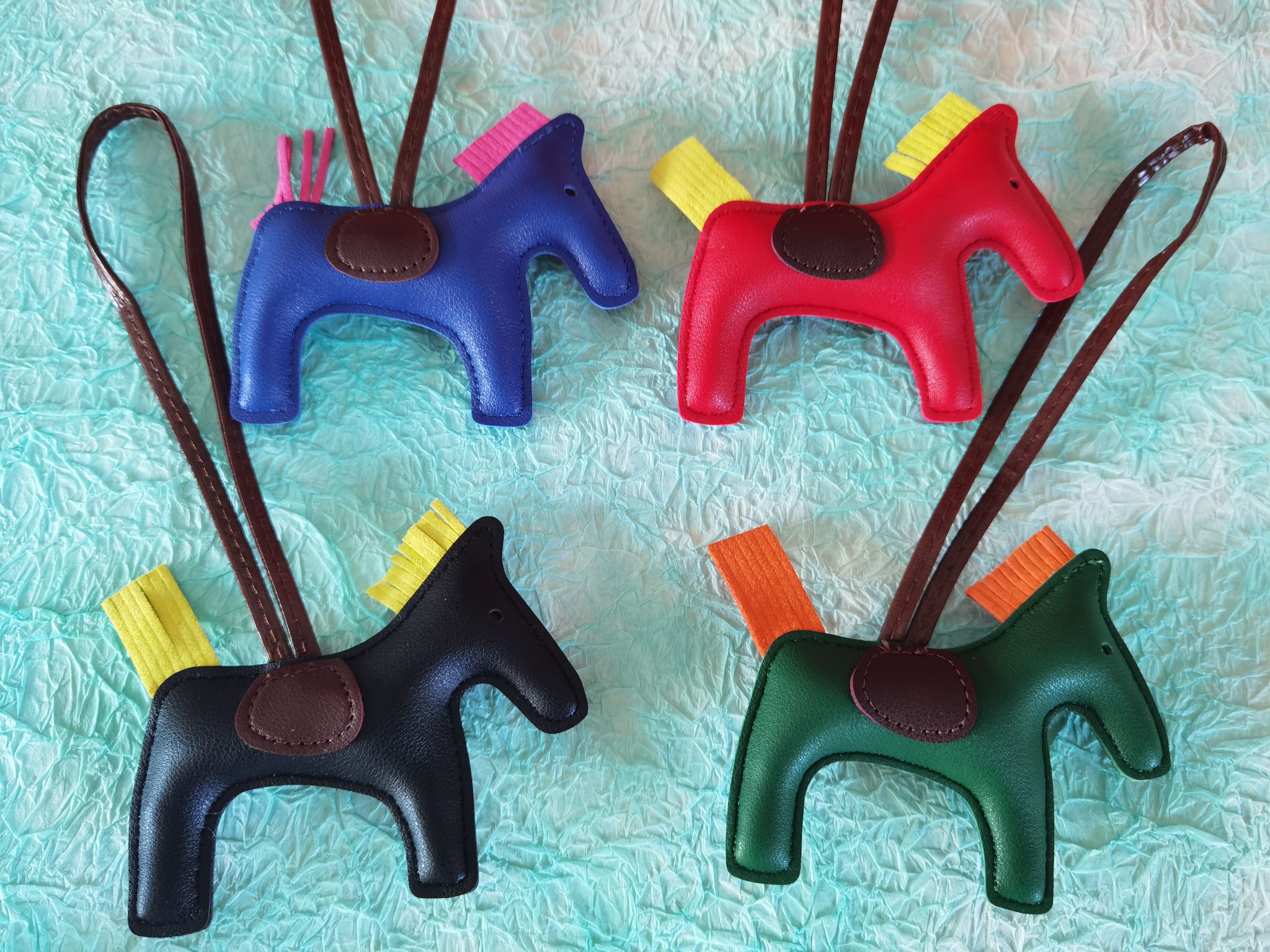 

H pony pendant real sheepskin making Handmade 5A T0P bag pendant keychain official replica premium gifts 001 A