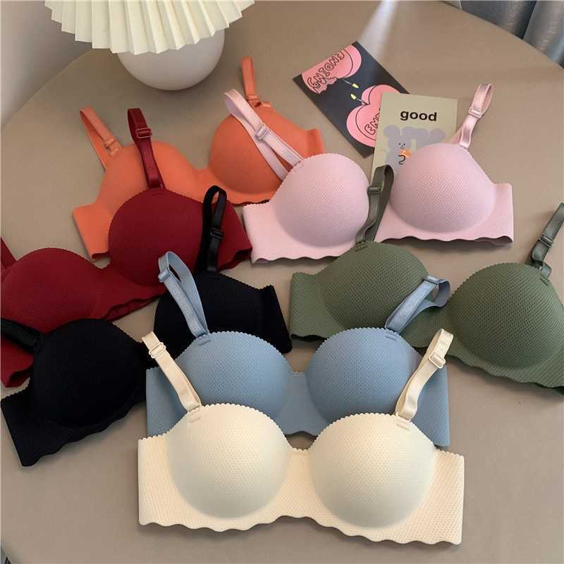 

Women's Bra Wholesale Women Girls Seamless Wireless Push Up Lingerie Breathable Soft Padded Wire Free One Piece Underwear, Green