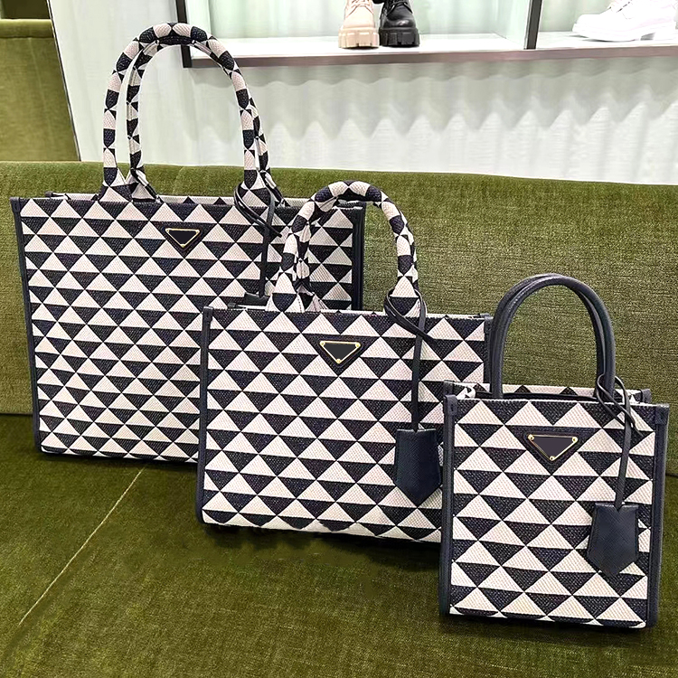 

Canvas 3 size Symbole luxury Triangle bag woman man Designer classic prad clutch embossed bags crossbody handbag tote Shoulder fashion Large capacity Beach Bag, White