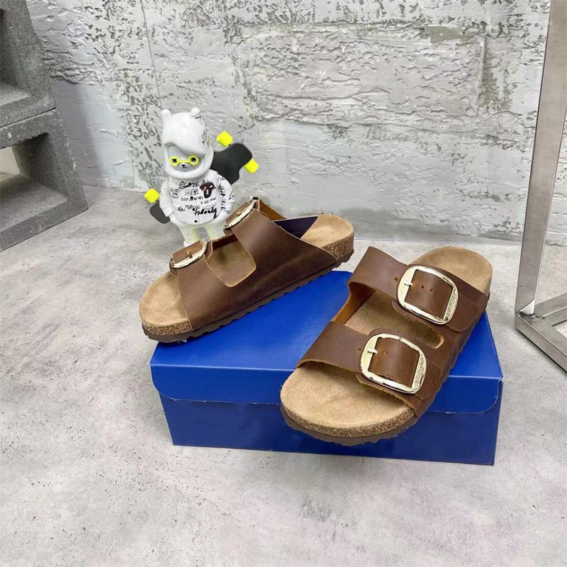 

Slippers Designer Platform Slipers Fashion Brand Summer Leather Flats Ladies Holiday Beach Sandalias Female Outdoor Slip On Shoes, Picture shown