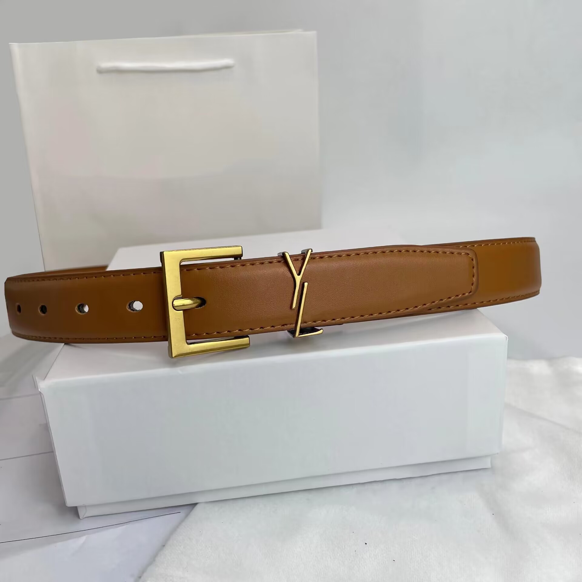 

2023Luxury Womens Mens Belts Fashion Classical Bronze BiG Smooth Buckle Real Leather Strap 3.0cm Black Color, Customize