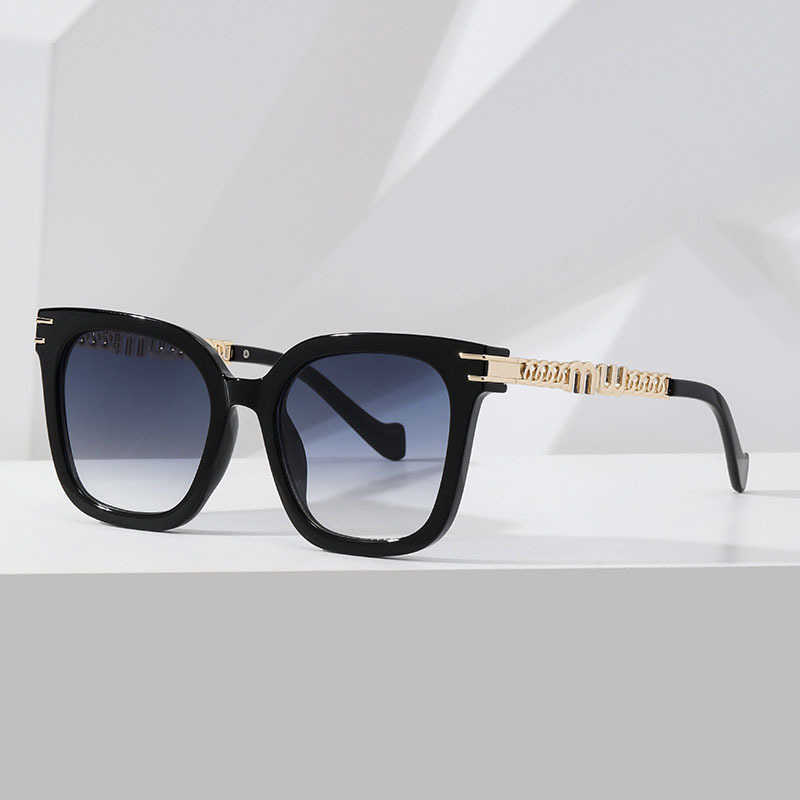 

New Square Large Frame Chain Street Shooting Trend Men Ins Sunshade and UV Protection Sunglasses for Women