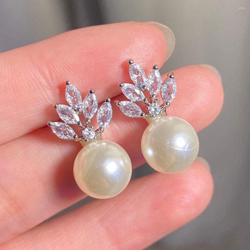 

Stud Earrings RAKOL Leaf Zircon Pearl Luxury Wedding Cubic Zirconia Imitation Pearls For Women Trendy Party Jewelry