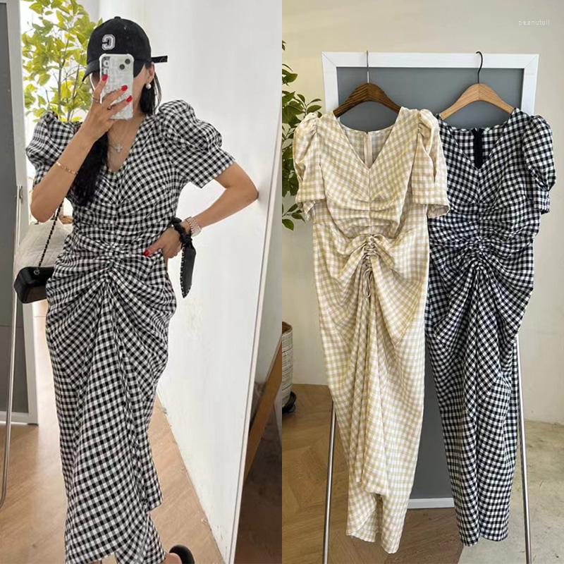 

Casual Dresses Korean Ins Summer Temperament V-neck Pleated Drawstring Irregular Dress Plaid Long Bubble Short-sleeved Fishtail Skirt, Beige