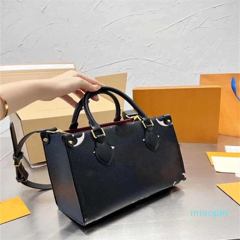 

2023-Totes Luxurys Designers bags handbags HighQuality Ladies Chain Shoulder Genuine leather Purse Embossing Crossbody Bag the tote bag sacoche, 8#