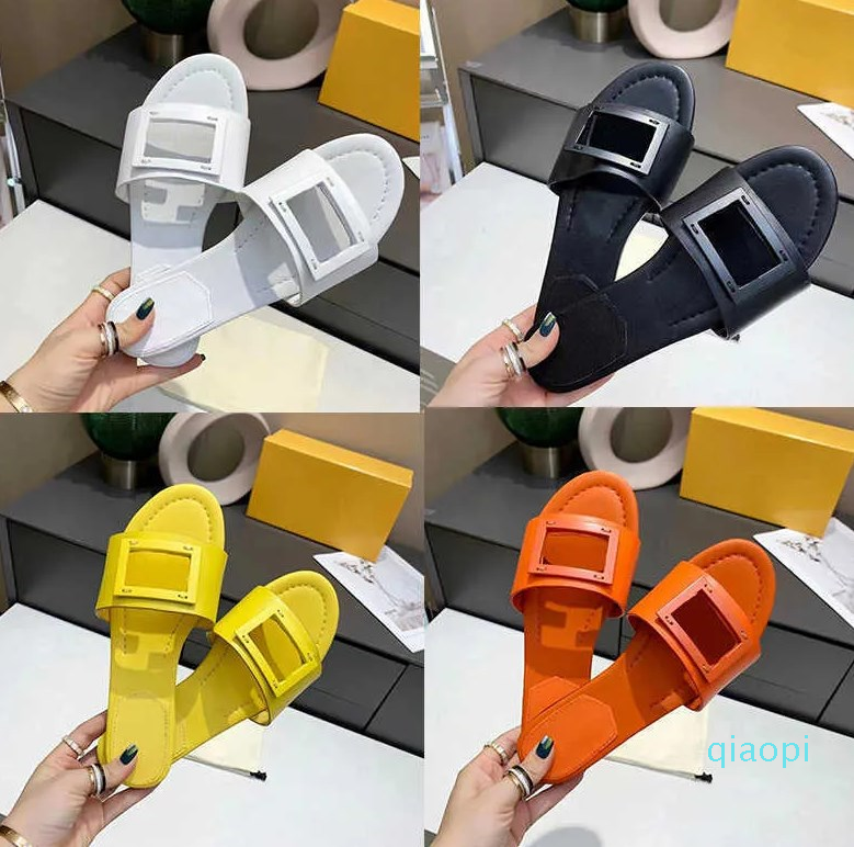 

Designer Slides Slippers Women Black Withe Banded Flats Sandals Leather Embellished Pattern Ladies Sexy Letter Beach Flip Flops