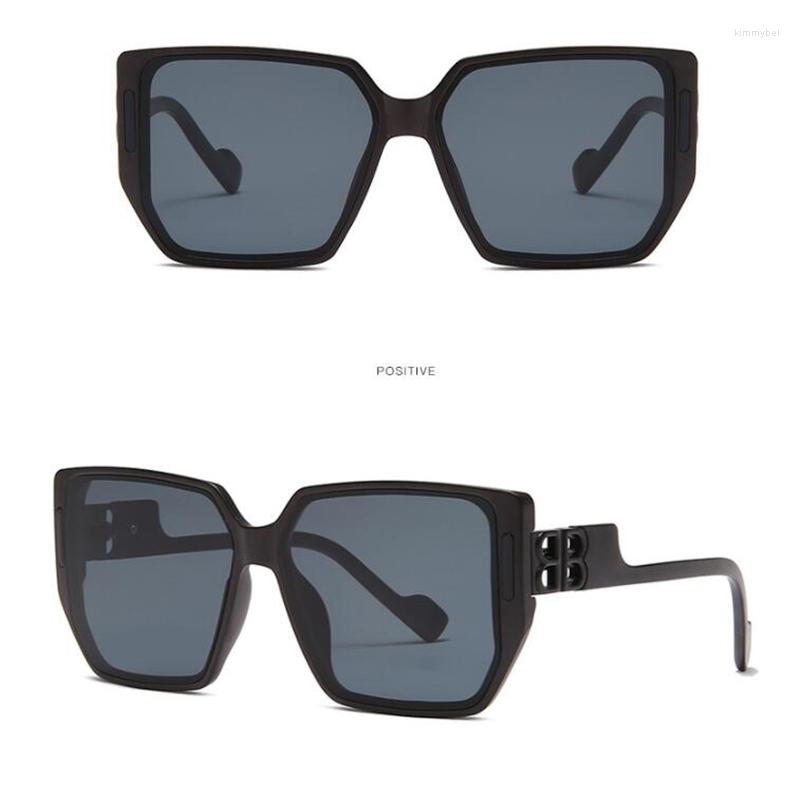 

Sunglasses Wholesale Black Big Frame For Women From 10 Pieces Fashion Brand Designer Glasses 21035