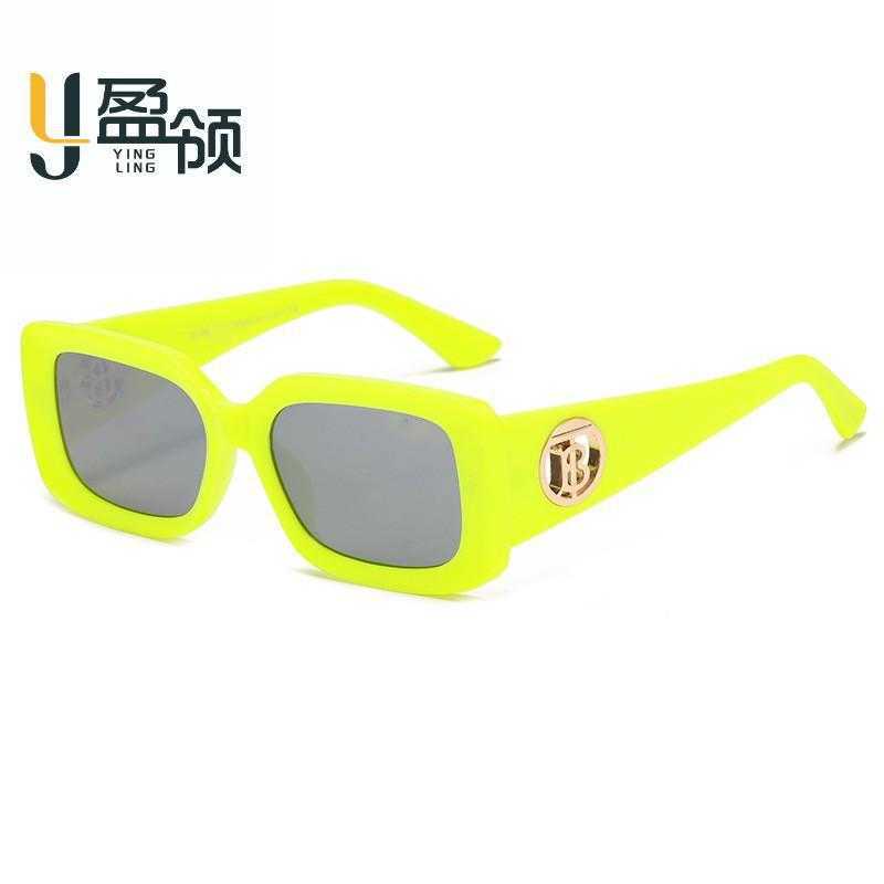 

2023 New Network Red Fashion Large Frame Square Sunglasses Non mainstream Glasses