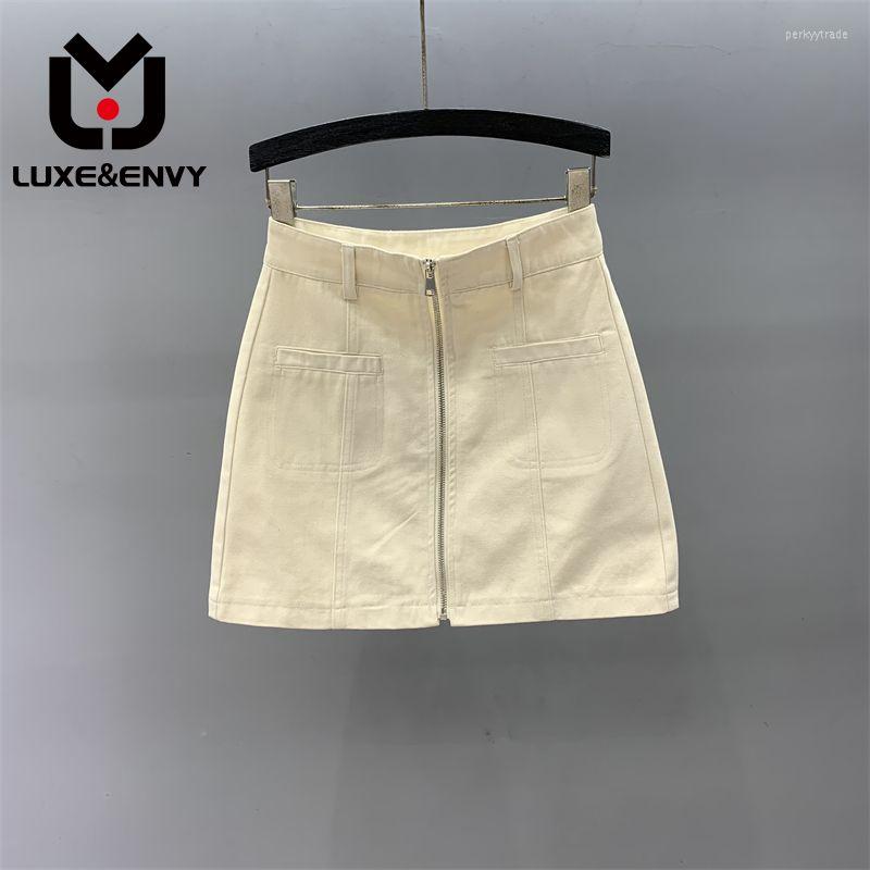 

Skirts LUXE&ENVY Design Sense Zippered Denim Skirt For Women's 2023 Summer High Waist Slimming A-line Anti Wrap Hip Short, Gray non elastic