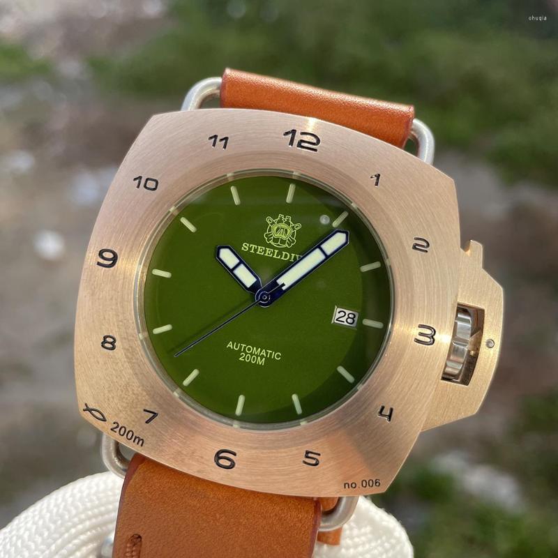 

Wristwatches STEELDIVE SD1935S CuSn8 Bronze Mens Dive Watch Strap 47MM Case Green Dial NH35 200M Waterproof Luminous Men Mechanical Watches, 35s-green dial