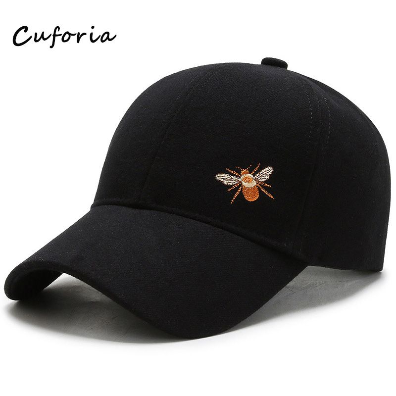 

Baseball cap women's Korean version hat cap, versatile embroidery little bee, show face, small sunscreen hat, women's outdoor summer, No box
