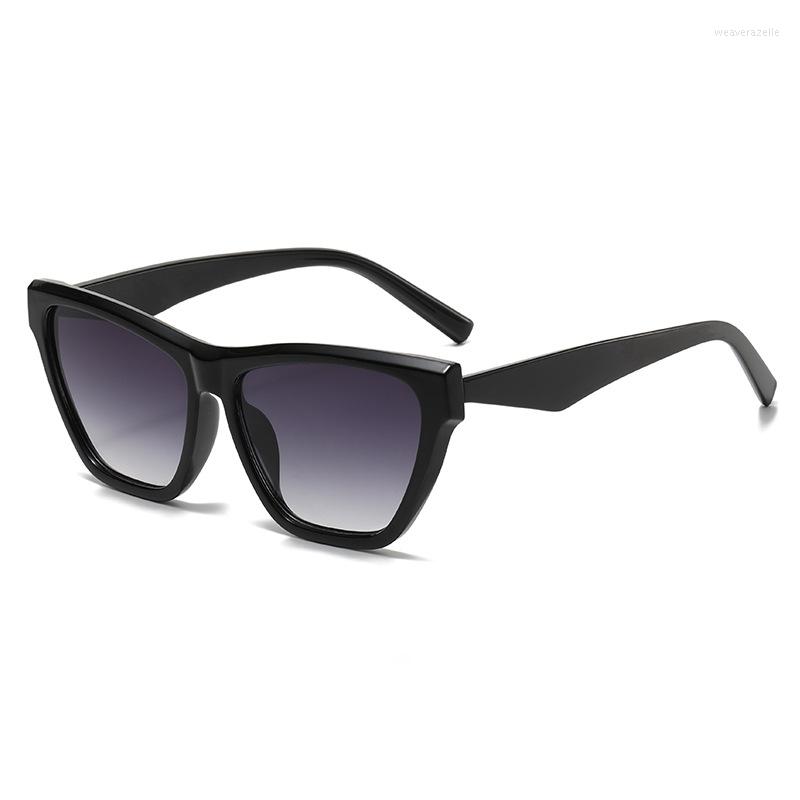 

Sunglasses European And American Retro Women's Trend Fashion Box Street Po UV Resistant