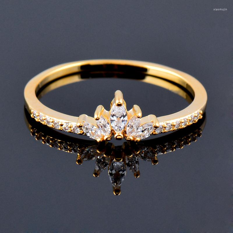 

Cluster Rings KIOOZOL Elegant Princess Cubic Crystal Zircon Crown Round Ring Rose Gold Silver Color Women Engagement Wedding Gift KO6