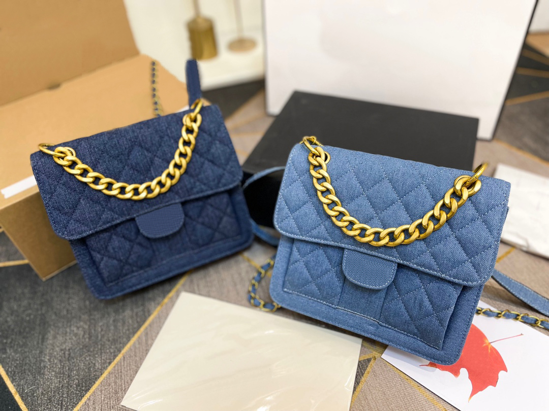 

TZ Designers Backpack Womens Blue denim Quilted Purse Luxury Handbag Double Chain Strap Shoulder Bag Golden Tone chain Backpack Vintage Flap Square Backpacks 22CM