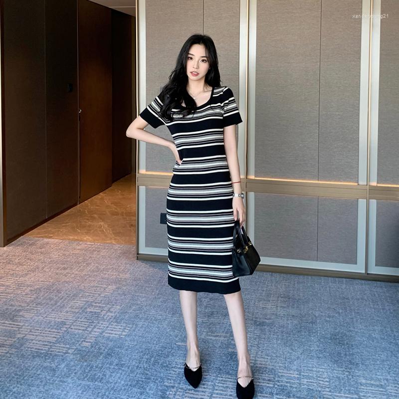 

Party Dresses Korean Versionedition Stripe Knitting With Short Sleeves Languid Is Lazy In The Wind Outside Wear Long Skirt Dress, Black