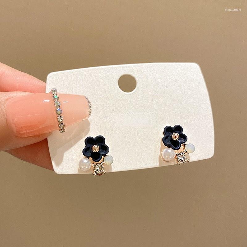 

Stud Earrings Black Flower For Women Girls Korean Small Cute Pearl Rhinestone Wedding Party Fashion Jewelry Accessories