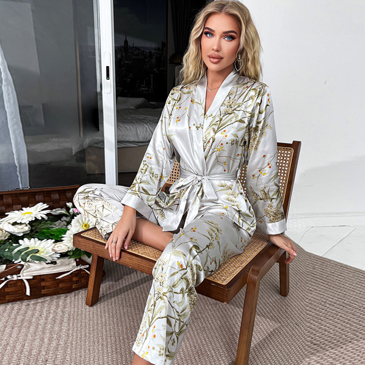 

Women's Sleepwear Silk Satin Pajamas Pyjamas Set Pijama Female Sleep Three Piece Loungewear 230508, Gray
